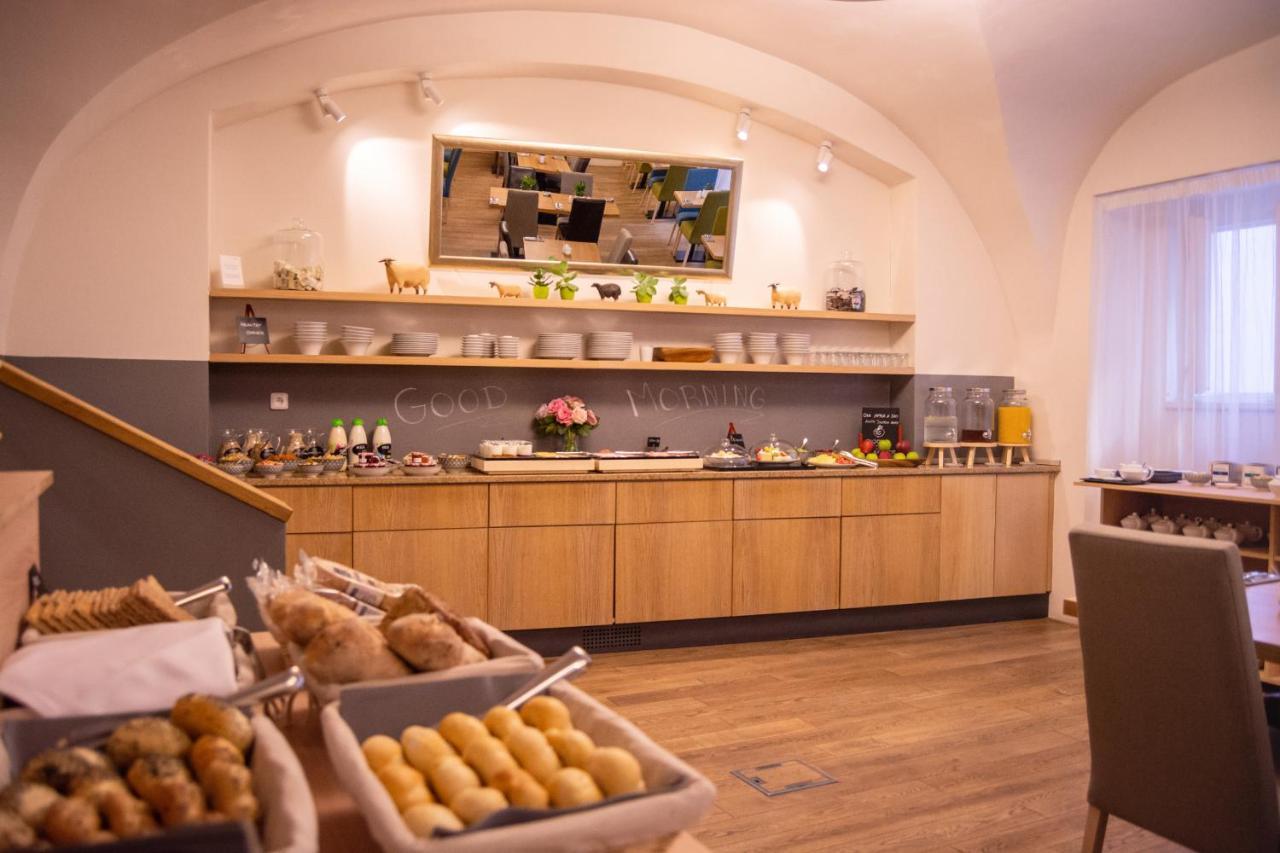 Hotel Golden Key Prague Castle Εξωτερικό φωτογραφία