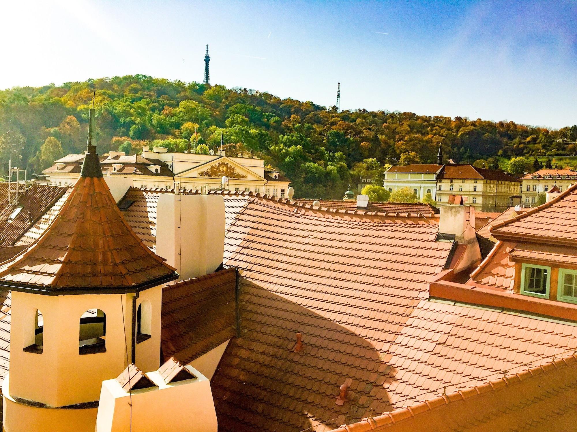 Hotel Golden Key Prague Castle Εξωτερικό φωτογραφία