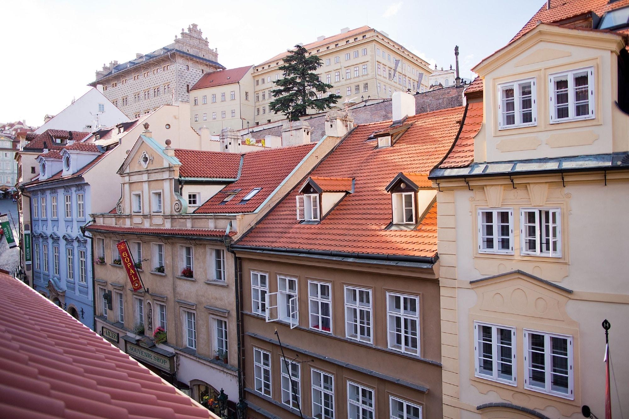 Hotel Golden Key Prague Castle Εξωτερικό φωτογραφία