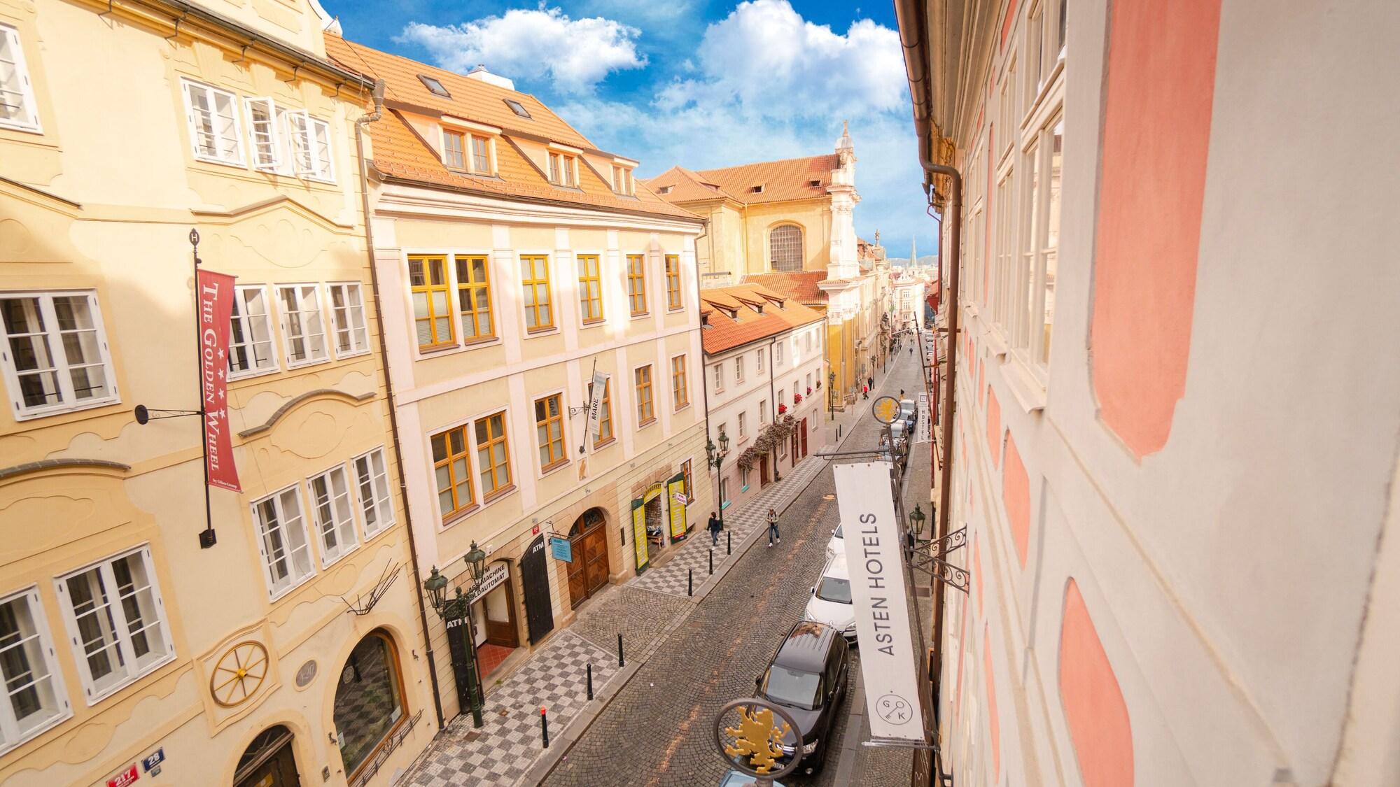 Hotel Golden Key Prague Castle Εξωτερικό φωτογραφία
