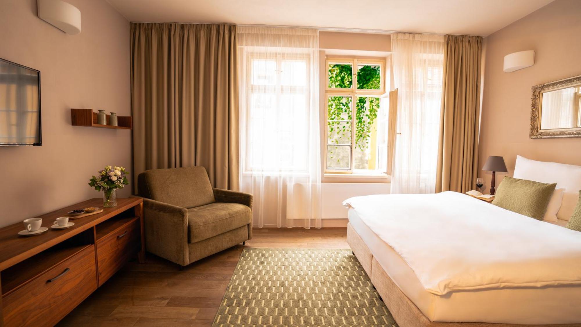 Hotel Golden Key Prague Castle Εξωτερικό φωτογραφία