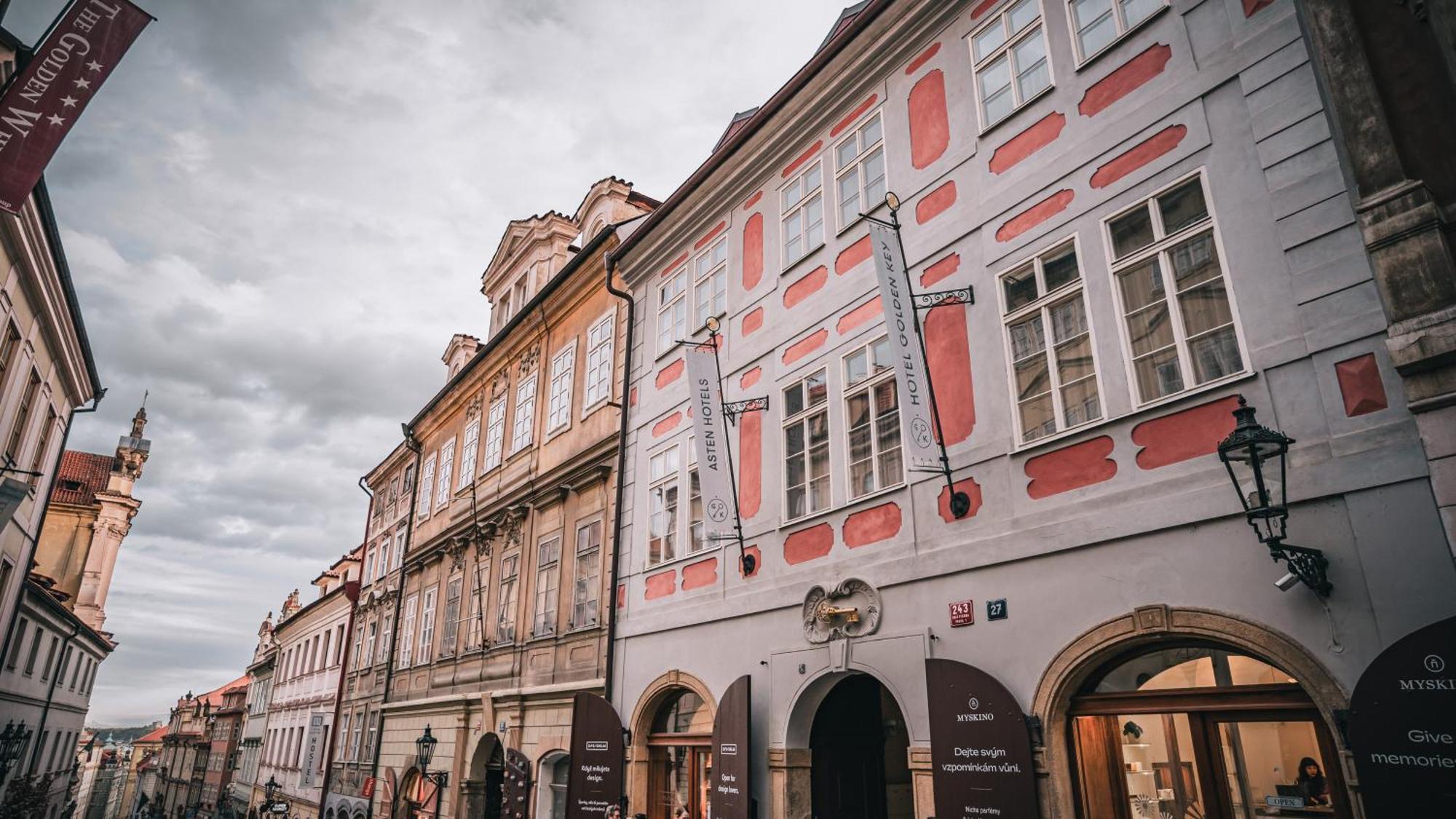 Hotel Golden Key Prague Castle Εξωτερικό φωτογραφία
