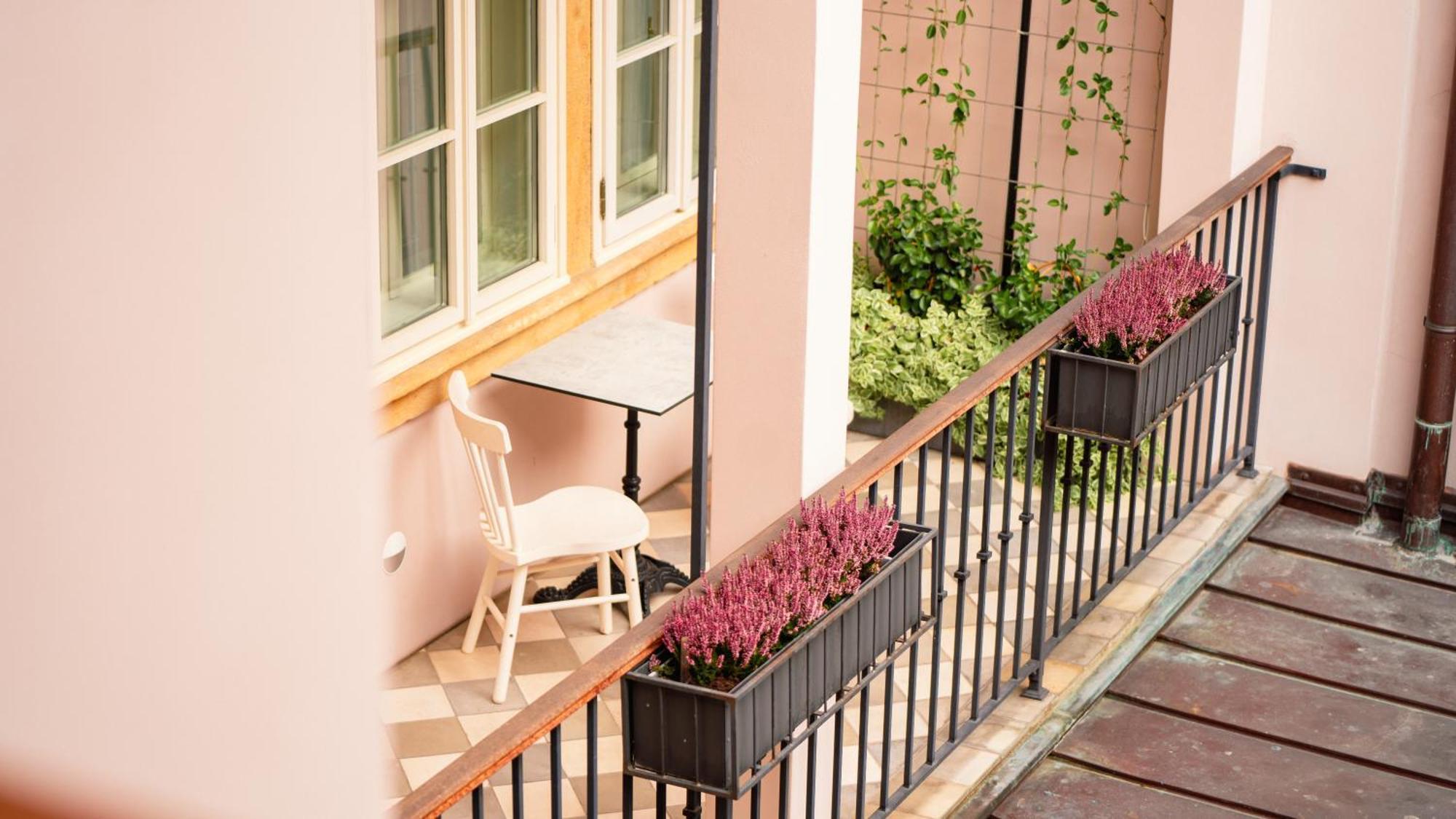 Hotel Golden Key Prague Castle Εξωτερικό φωτογραφία