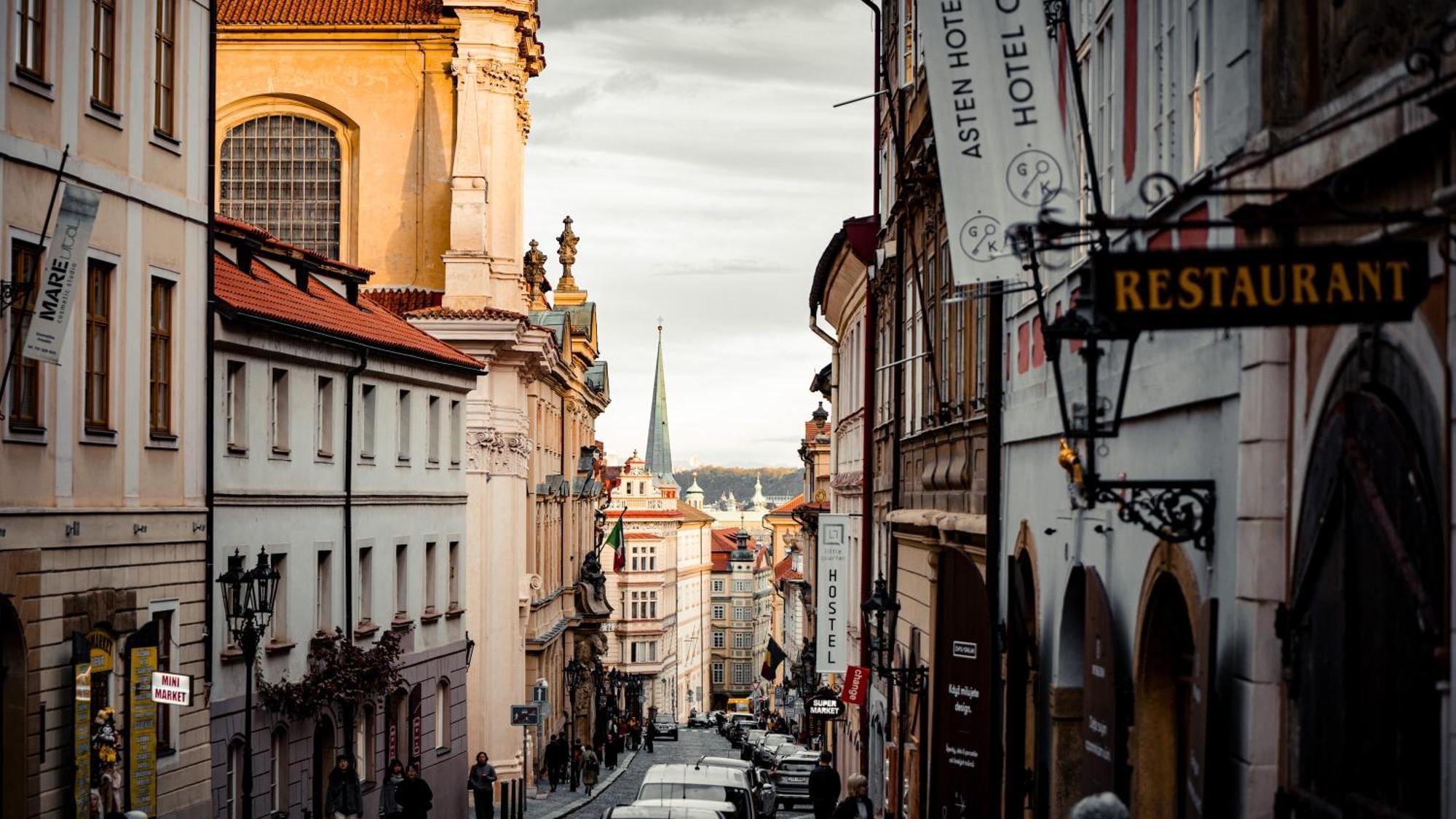 Hotel Golden Key Prague Castle Εξωτερικό φωτογραφία